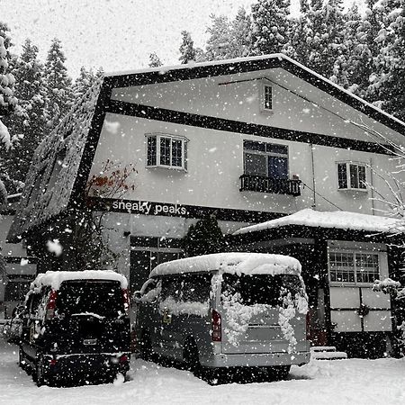 Sneaky Peaks Hotel Hakuba Kültér fotó